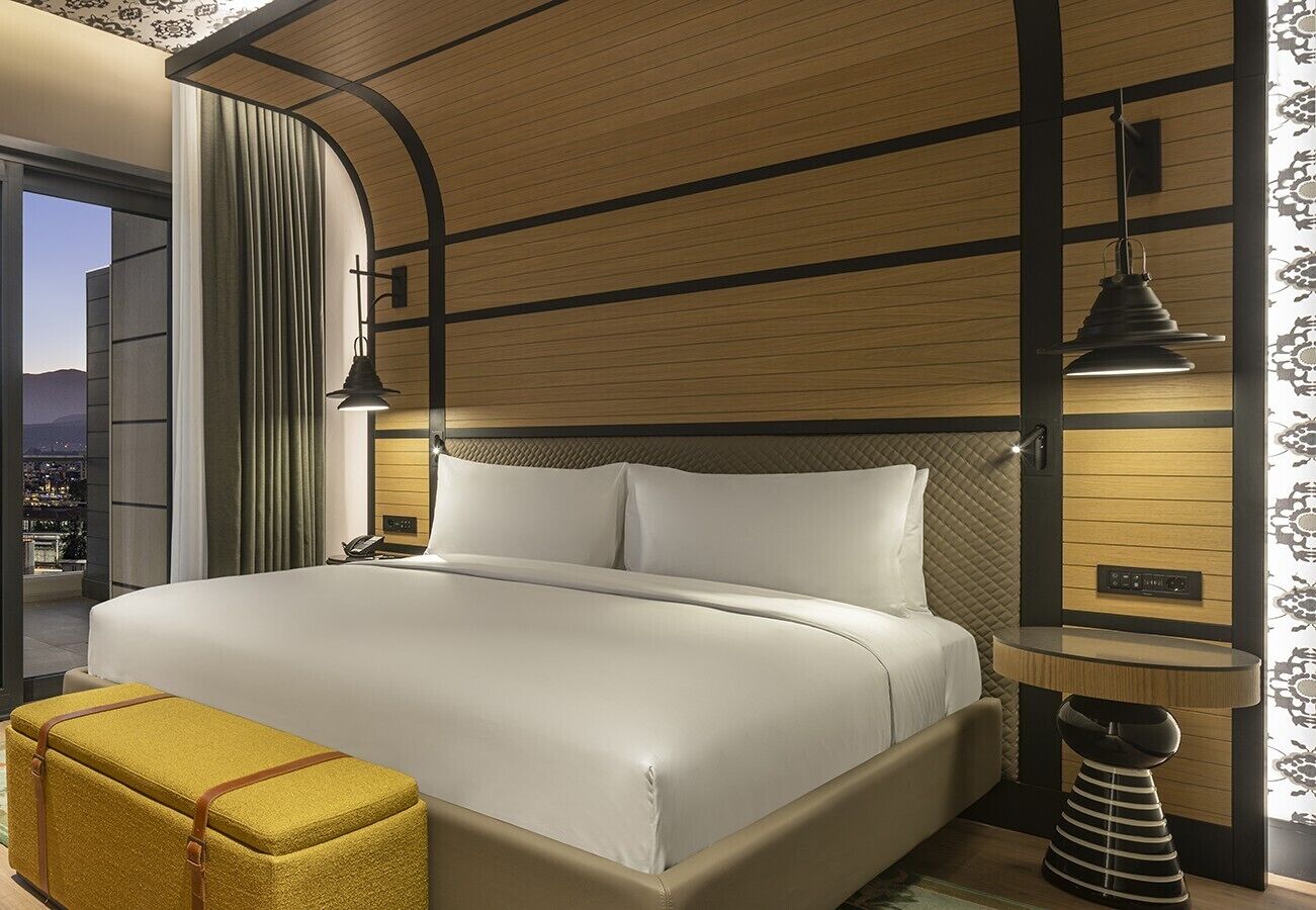 스위트, 침실 1개 | 미니바, 객실 내 금고, 책상, 방음 설비