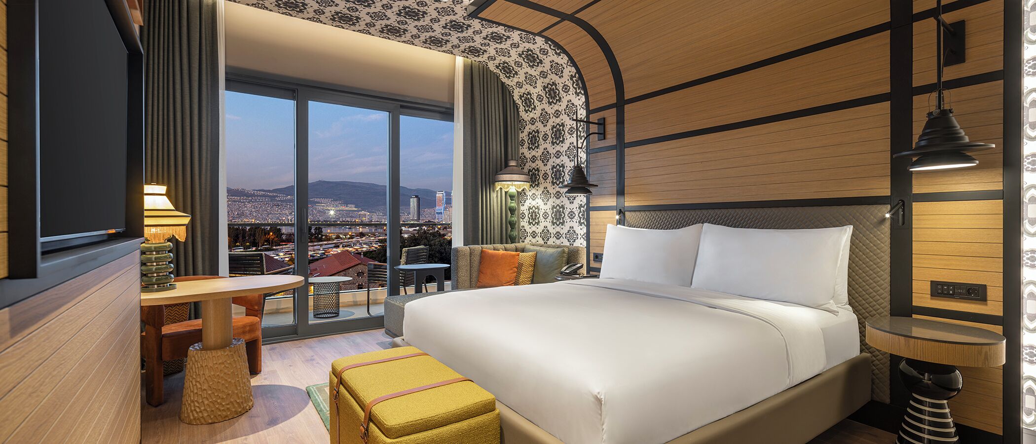 스탠다드룸, 킹사이즈침대 1개 | 미니바, 객실 내 금고, 책상, 방음 설비