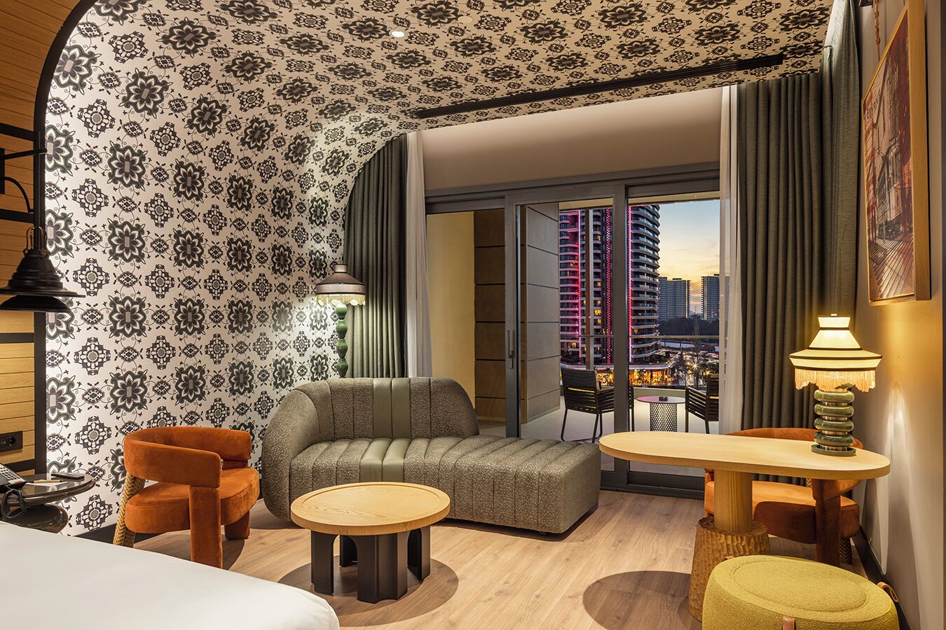 Deluxe Suite, 1 Bedroom, Terrace | Living area