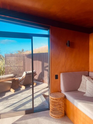 Whare Tatū Raglan - Holiday Accommodation