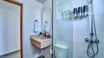 Superior Apartment | Bathroom
