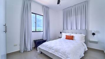 高级公寓 | 客房内保险箱、熨斗/熨衣板、免费 WiFi