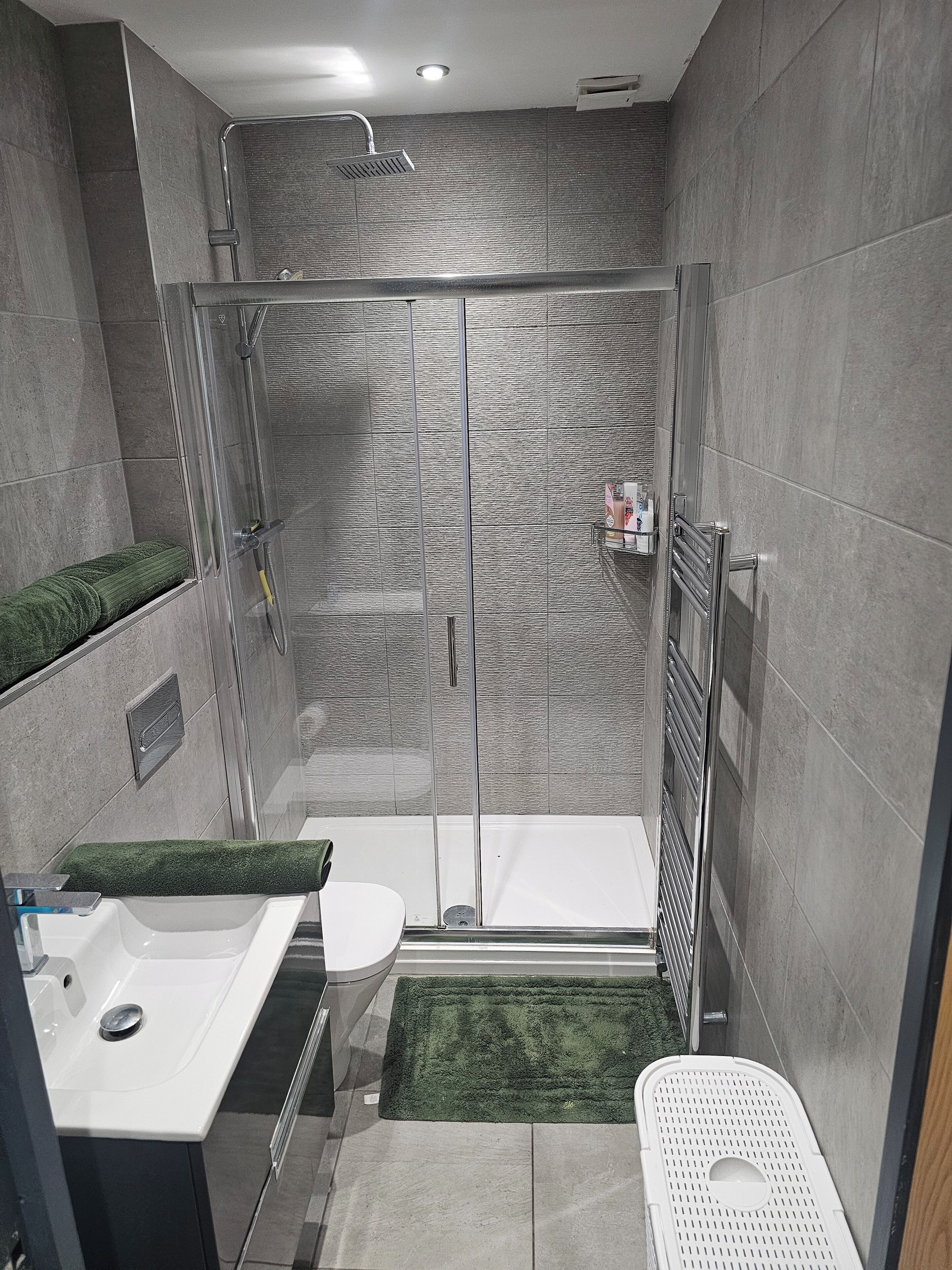 淋浴設備、風筒、提供毛巾、番梘