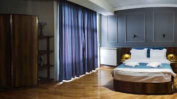 Deluxe Double Room, Balcony, City View | Blackout drapes, iron/ironing board, free WiFi, bed sheets
