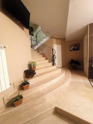 Staircase - Hugo Boutique Hotel (Tbilisi)