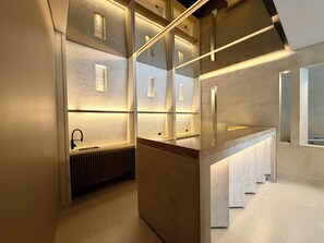 Bar (on property) - Modern Loft in 85st near Andino (Bogotá)
