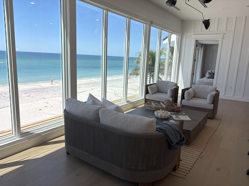 "Dreamy Beachfront Getaway - Your Coastal Sanctuary Awaits!"