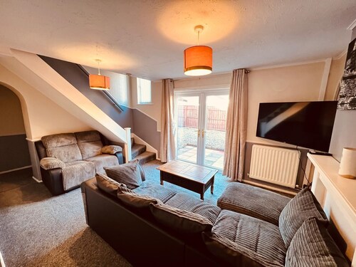 Cosy 2 Beds house DL5 & Garden/Parking+WiFi