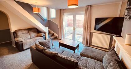 Cosy 2 Beds house DL5 & Garden/Parking+WiFi