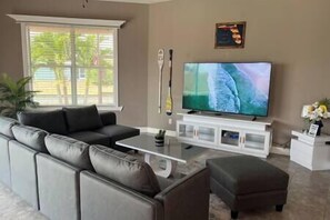 Älytelevisio, pöytäjalkapallopöytä