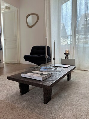 Interior - Gardiner - 200m to market square, 500m to beach (Dinard)