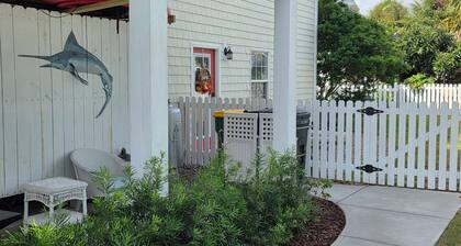 Island Jewel - Sweet "Suite" Retreat in Charming Kure Beach