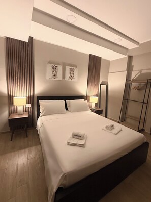 1 chambre, fer et planche à repasser, Wi-Fi, draps fournis