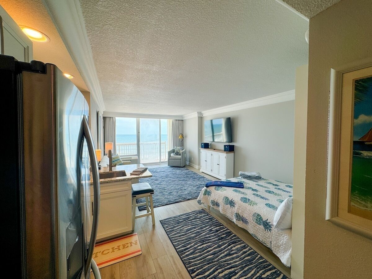 1 slaapkamer, een strijkplank/strijkijzer, internet, beddengoed