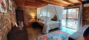 4 bedrooms, in-room safe, iron/ironing board, free WiFi