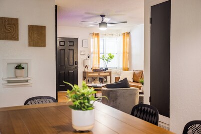 Adventure District Home: Pet Friendly/Gameroom/Fenced Yard/Easy I35 & I44 Access