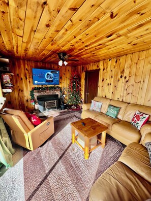 Smart TV, fireplace, DVD player, foosball