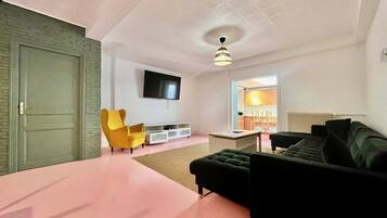 Télévision, espaces bureaux