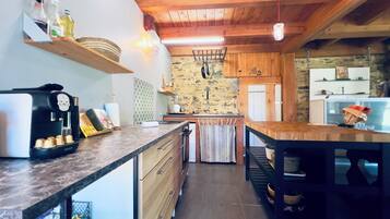 Microwave, oven, stovetop, dishwasher