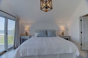 4 chambres, fer et planche à repasser, Wi-Fi, draps fournis