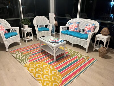 Charming 2 Bedroom Villa in delightful Beach Walk Hutchinson Island