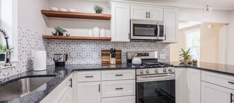 Brighton Retreat Near URMC & Pittsford Plaza