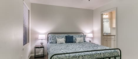 3 soveværelser, strygejern/strygebræt, Wi-Fi