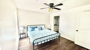 3 habitaciones, tabla de planchar con plancha y wifi 