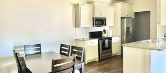 Walk to Downtown Edmond! Pet Friendly, Garage Access, King Bed!