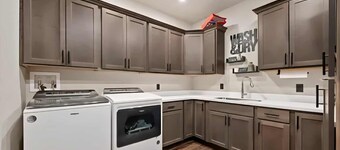 Spacious 5-bedroom house in between Sturgis & Whitewood. Plenty of room!!