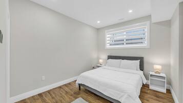 1 chambre, bureau, fer et planche à repasser, Wi-Fi