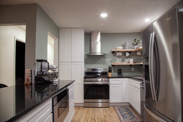 Microwave, oven, stovetop, dishwasher