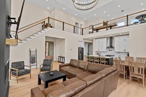 Smart TV, fireplace, video games