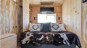 1 bedroom, iron/ironing board, bed sheets