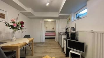 1 Schlafzimmer, Bügeleisen/Bügelbrett, WLAN, Bettwäsche