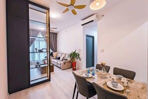 Room - JB Paradigm Mall by RR JBcity (Tebrau)