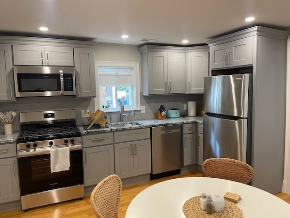 Microwave, oven, stovetop, dishwasher