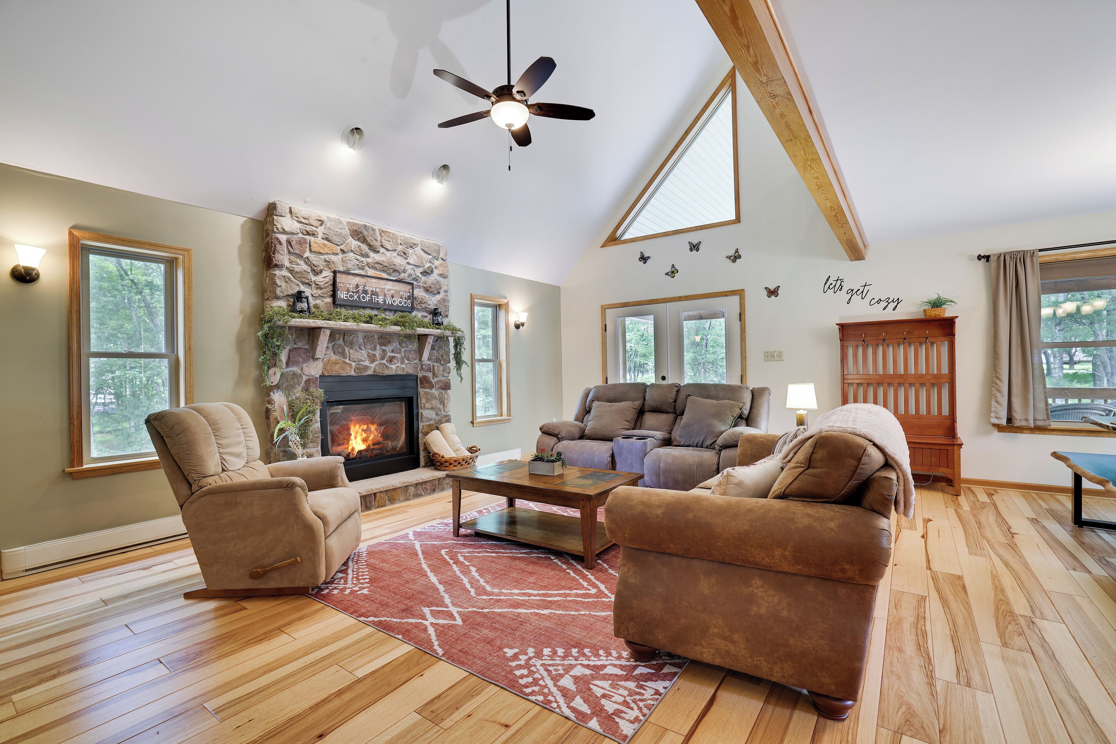 Smart TV, fireplace, foosball, books