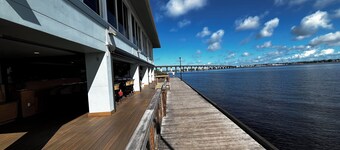 Welcome to Aqua Aura a Charming studio with AC in Stuart - Perfect for a getaway