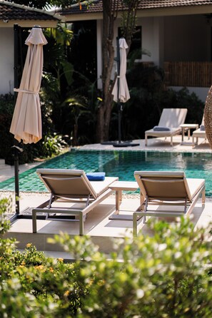 Unclassified image, 3 of 121, button - tulum resort koh samui  (Koh Samui)