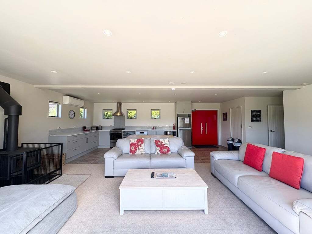 TV, fireplace, DVD player