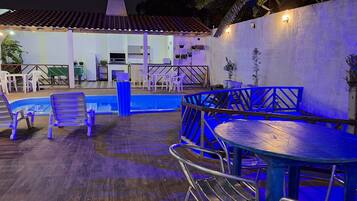 Seasonal outdoor pool