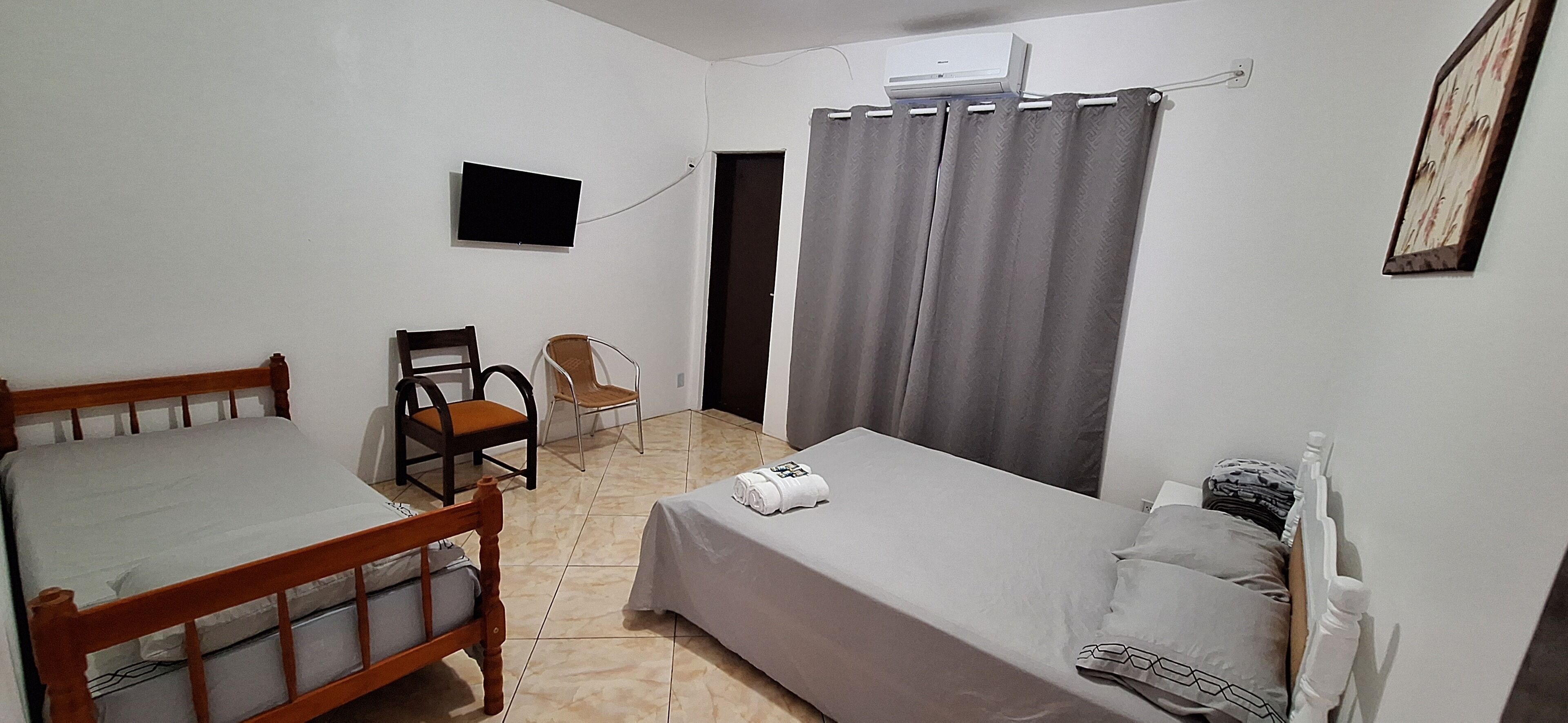 Tabla de planchar con plancha y wifi gratis 