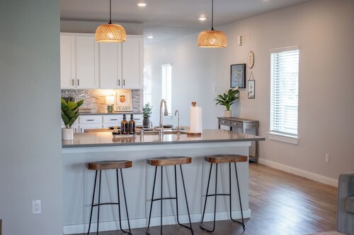 Spacious 4BR Family Retreat- Comfort & Fun for All Ages