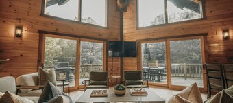 Secluded Lodge on 56 Acres | Firepit • Creek