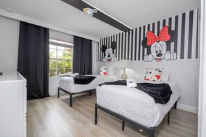 4 bedrooms, WiFi, bed sheets