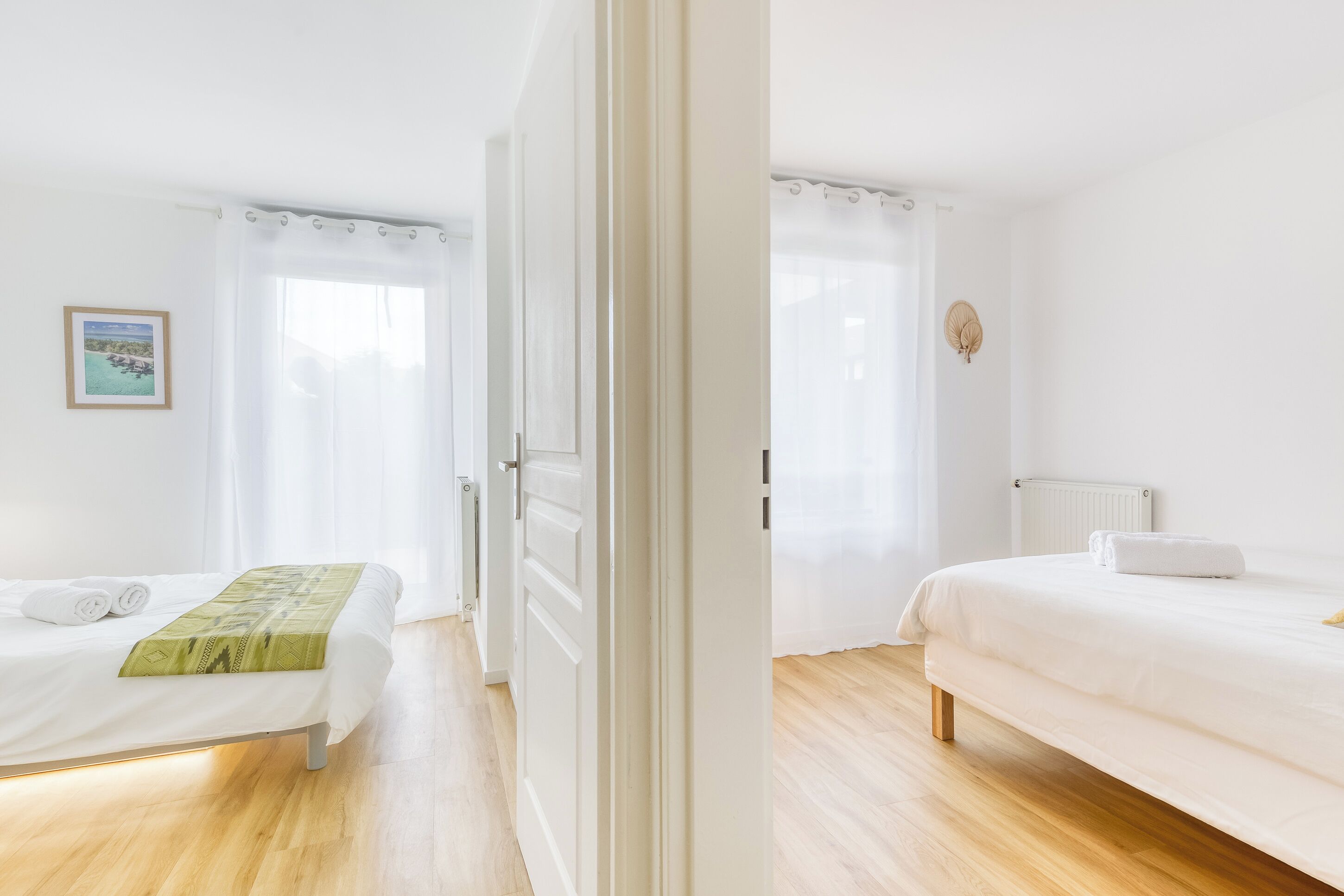 2 chambres, fer et planche à repasser, accès Internet, draps fournis