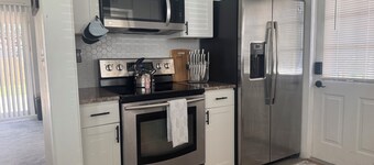 Cozy 2 bedroom housein Bradenton