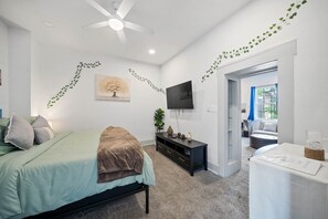 1 chambre, coffres-forts dans les chambres, bureau