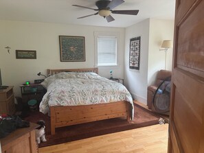 3 chambres, fer et planche Ă repasser, Wi-Fi, literie fournie